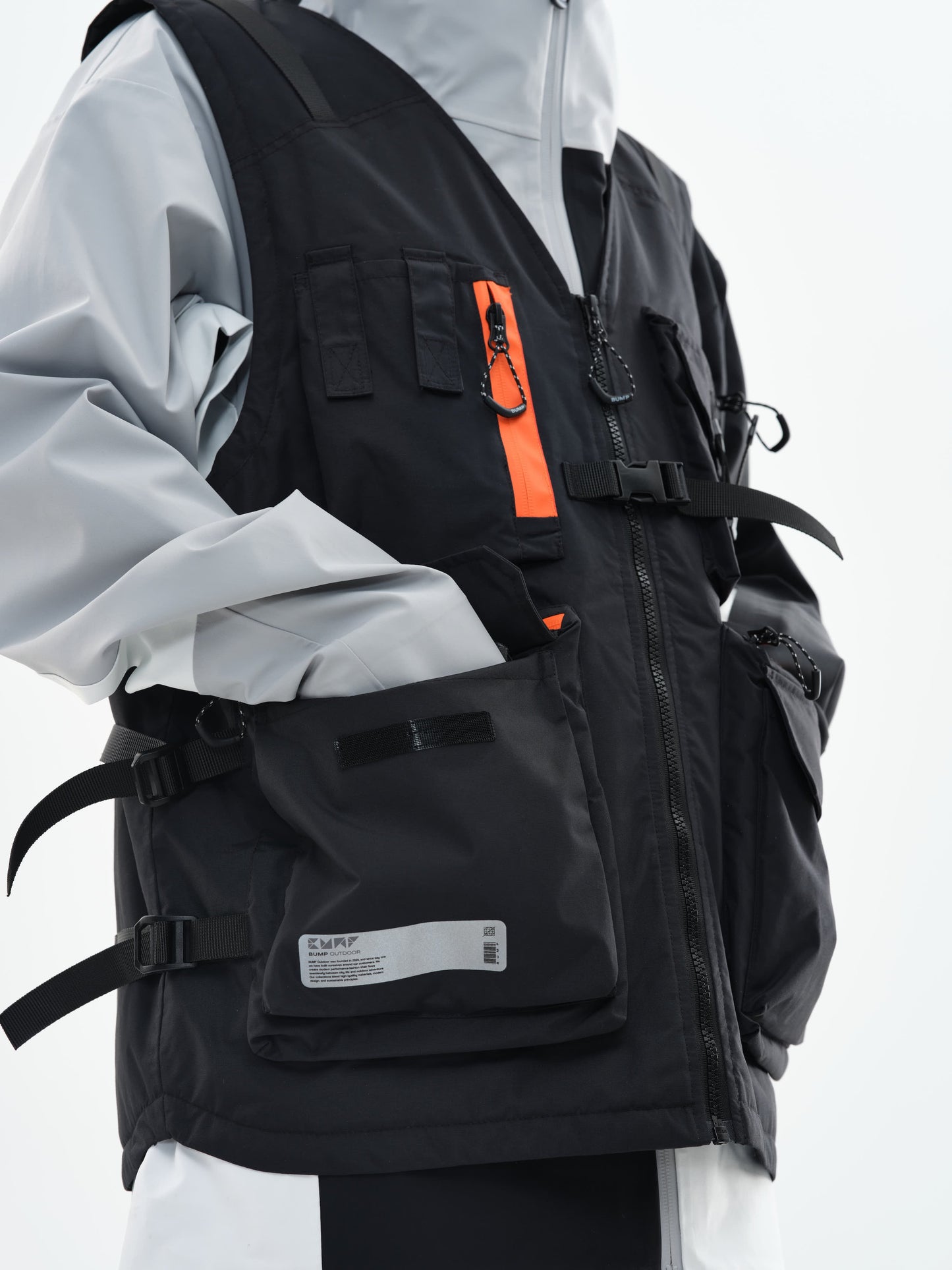 Iconic 23 Ski/Snowboard Backcountry Vest Men Black