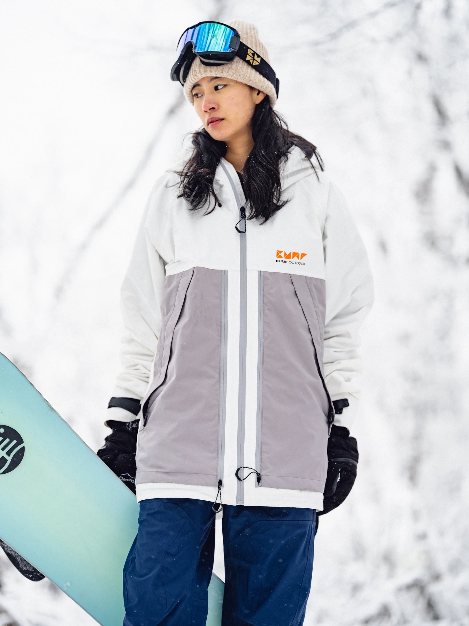 Expert 23 Ski Snowboard Jacket Women White Gray